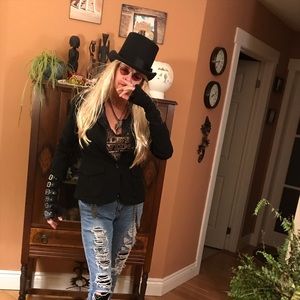 Meet your Posher, Maggie